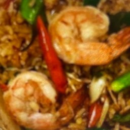 ข้าวผัดต้มยำกุ้ง