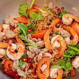 ยำ-สะดุ้ง (ทองหล่อ-เอกมัย)🌶🌶🌶