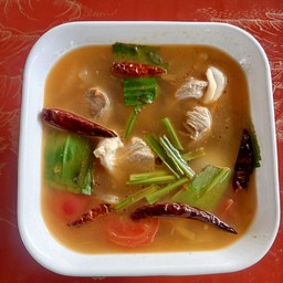 ต้มแซ่บกระดูกอ่อนหมู