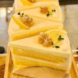 ฮันนี่เลม่อนเค้ก