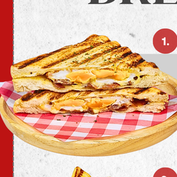 แซนด์วิชไข่ ชีส ของ ควินน์