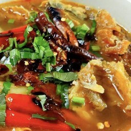 ต้มโคล้งปลากรอบ