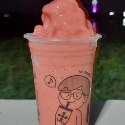 สตรอเบอร์รี่ปั่น