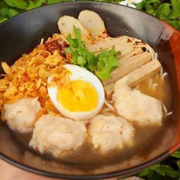 ก๋วยจั๊บญวน