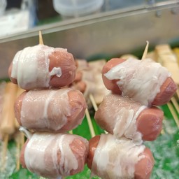 ใส้กรอกพันสามชั้นทอด