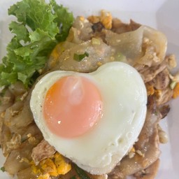 ก๋วยเตี๋ยวคั่วไก่