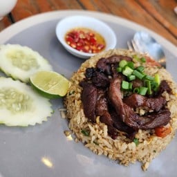 ข้าวผัดเนื้อเค็ม
