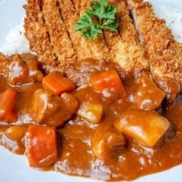 ข้าวแกงกระหกรี่ไก่ทอด