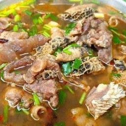 ต้มแซ่บเครื่องในเนื้อ