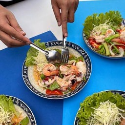 ยำรวมวุ้นเส้น