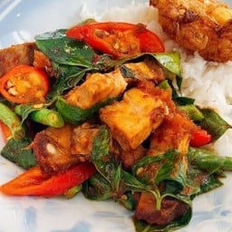 ร้านแม็กอาหารตามสั่ง ลาบ - นาข่า