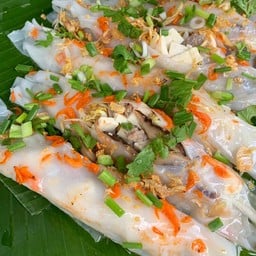 Lek Aroi (อาหารตามสั่ง)