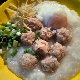โจ๊กหมู+ไข่