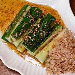 A20- สลัดแตงกวา Cucumber Salad