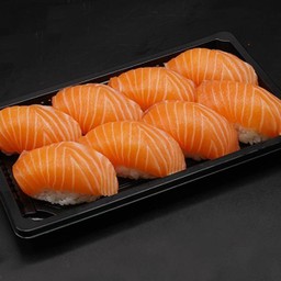 ซูชิปลาแซลมอน 8 คำ