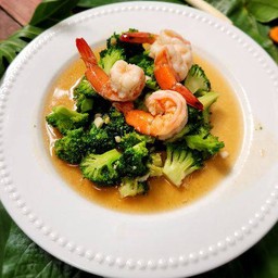 บล็อคโคลี่ผัดกุ้ง
