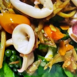 ข้าว ผัดฉ่าปลาหมึก