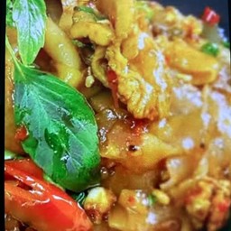 ผัดวุ้นเส้นขี้เมาหมูชิ้น