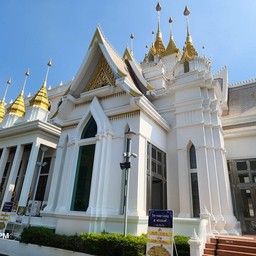 วิหารหลวงพ่อ 5 พระองค์