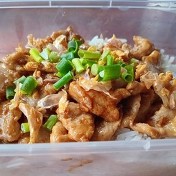 หมูกระเทียม