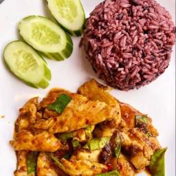 ข้าวอกไก่คั่วกลิ้ง สูตรคลีน