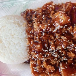 ข้าวไก่กรอบซอสพริกเกาหลี