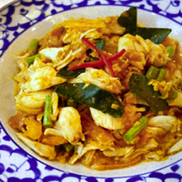 เนื้อปูผัดพริกเหลือง