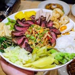 คำม่วน ส้มตำ ลาบ ก้อย อาหารไทย