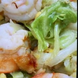 ข้าวผัดผักกาดขาวกุ้ง