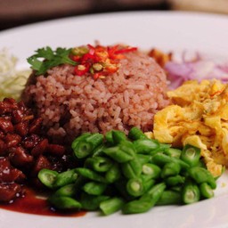 ข้าวคลุกกะปิ