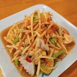 ตำไก่ยอ