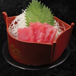 ปลาทูน่าซาชิมิ