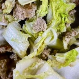 ข้าว ผัดผักกาดขาวหมูชิ้น