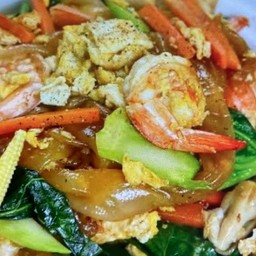 ัผัดซีอิ้วเส้นใหญ่รวม