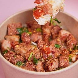 ข้าวยำเนื้อย่าง