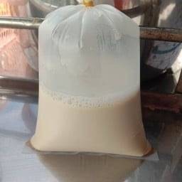 น้ำเต้าหู้นมสด