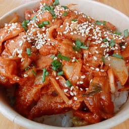 ข้าวหน้าหมูซอสเกาหลี(ทแวจิบูลโกกิ)