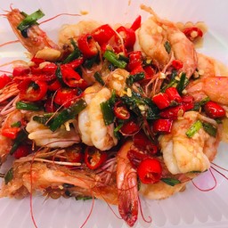 กุ้งคั่วเกลือราดข้าว