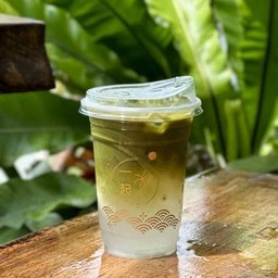 • มัทฉะน้ำมะพร้าว