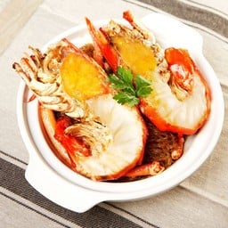 กุ้งแม่น้ำอบวุ้นเส้น