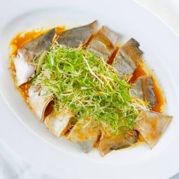 ปลาเต๋าเต้ยนึ่งซีอิ๊ว