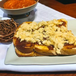 พริกเผ่า+ไก่หยอง 1แผ่น