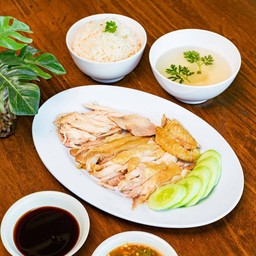ข้าวมันไก่แม่หม่อง