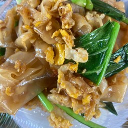 ใหญ่ อิวหมู
