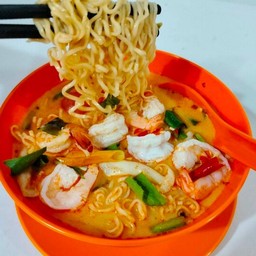 มาม่าต้มยำกุ้งน้ำข้น ทรงเครื่อง