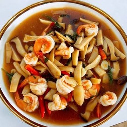 ผัดเห็ดกุ้งสด