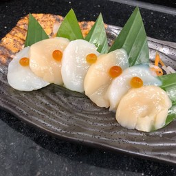 โฮตาเตะ ซาซิมิ (Hotate Sashimi)