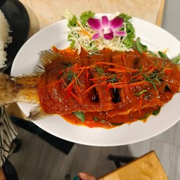 ฉู่ฉี่ปลากระพง