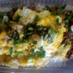 ข้าวไข่ขยี้+หน้าหมูสับ