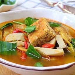 ต้มยำไข่เจียว (ข้น/ใส)